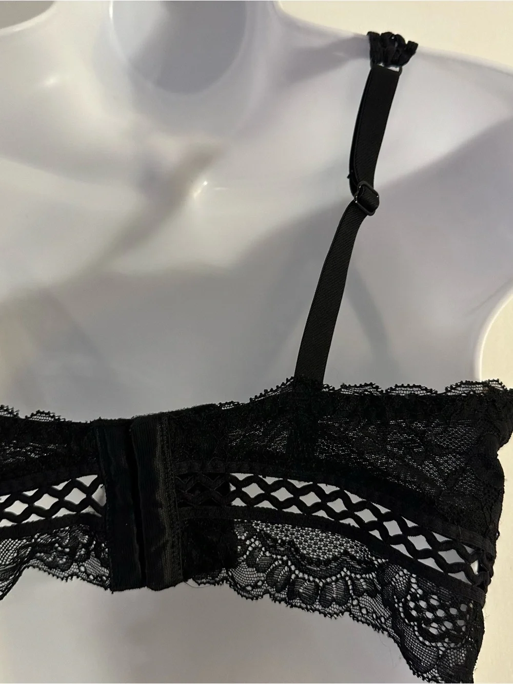 Adore Me | Verana Crisscross Bralette